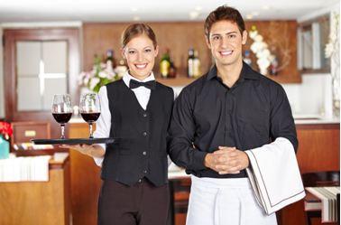 Servicemitarbeiter / Servicemitarbeiterin in Vollzeit oder Teilzeit - Gastronom
