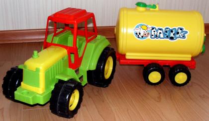 SPIELTRAKTOR